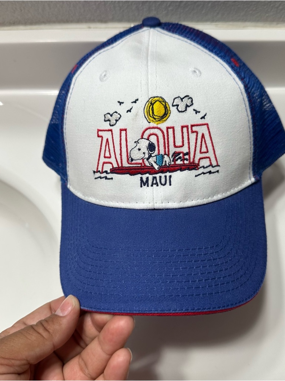 Snoopy Hawaii Aloha Maui trucker hat
